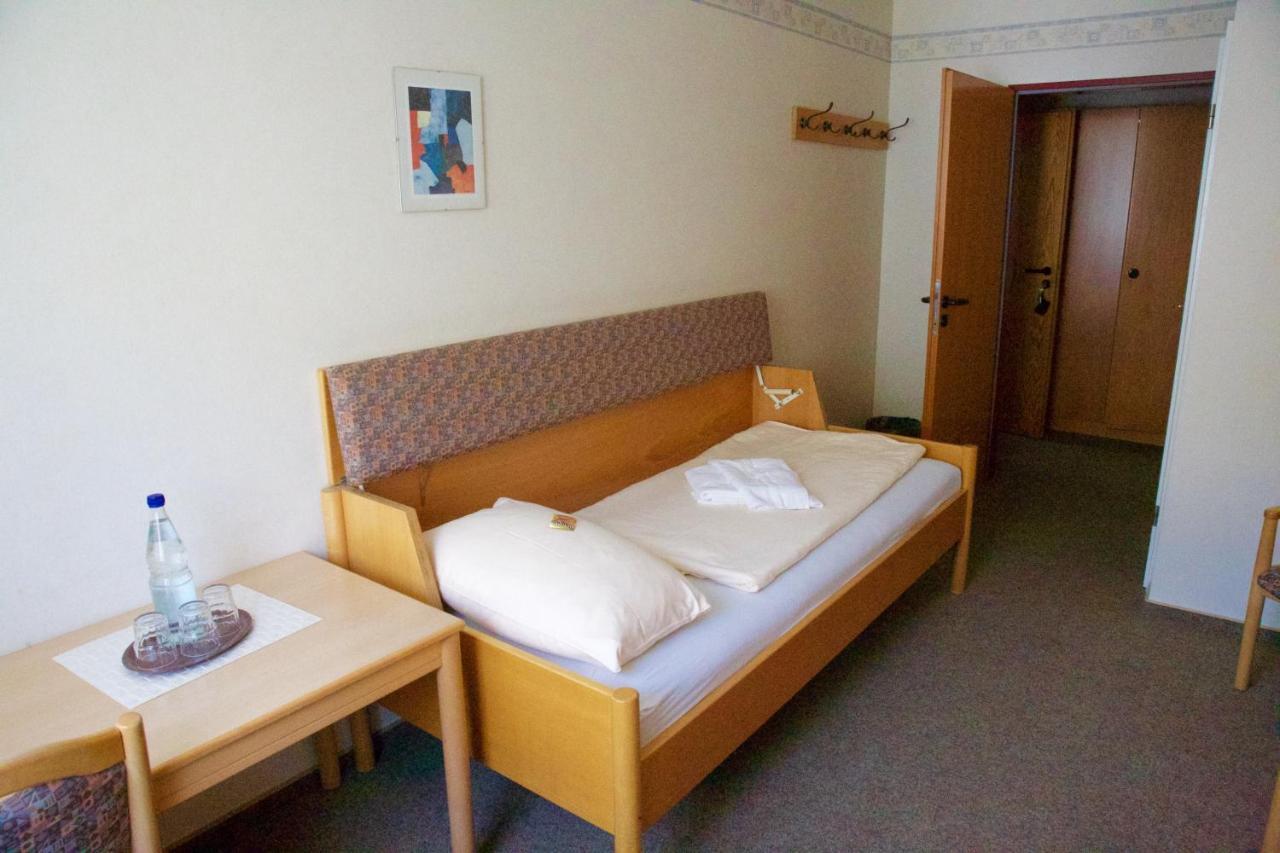 Cvjm-Elsenburg Gaestehaus Кауб Екстериор снимка